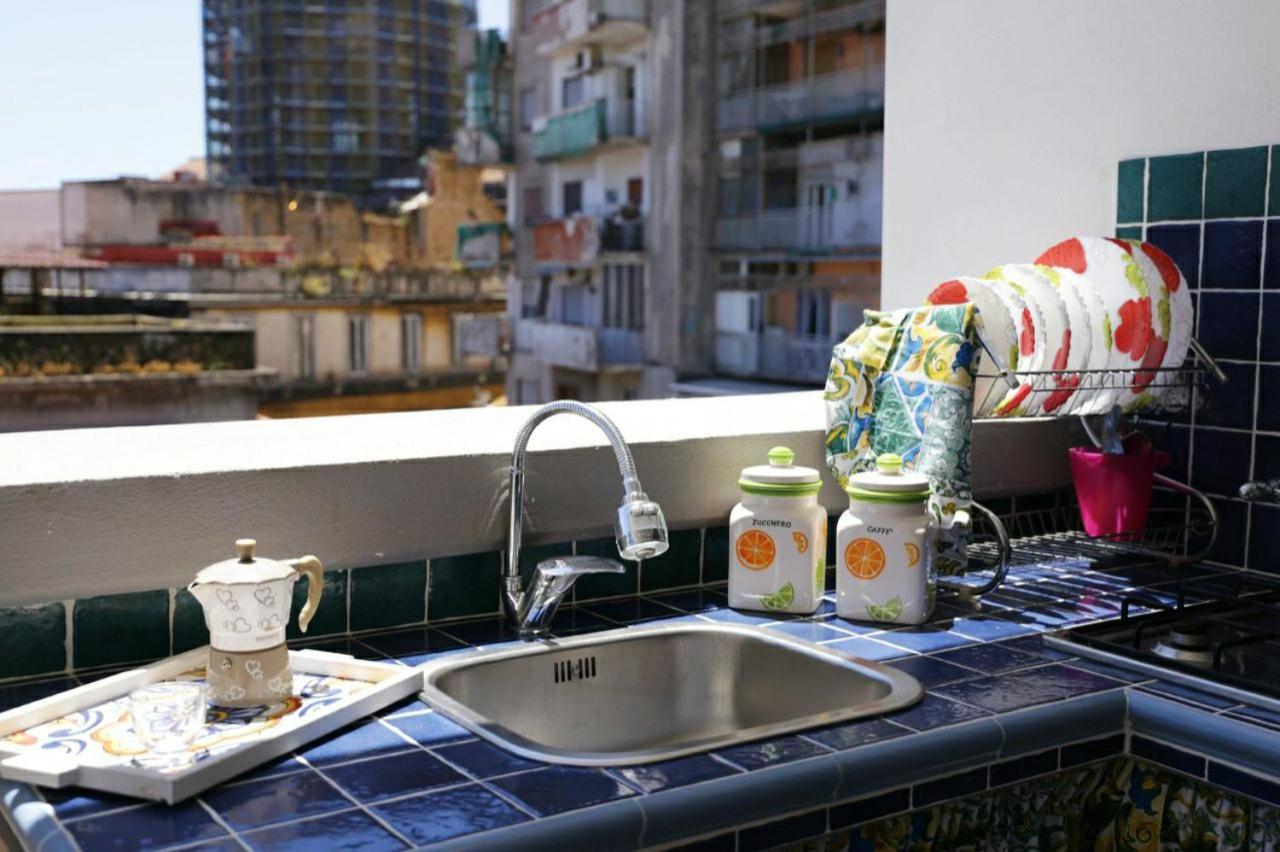 Apartamento La Dukesca Chic Nápoles Exterior foto